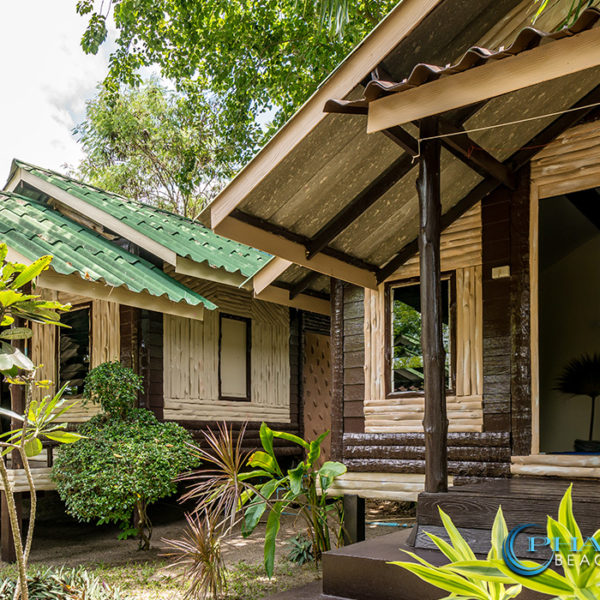 traditional bungalow fan terrace